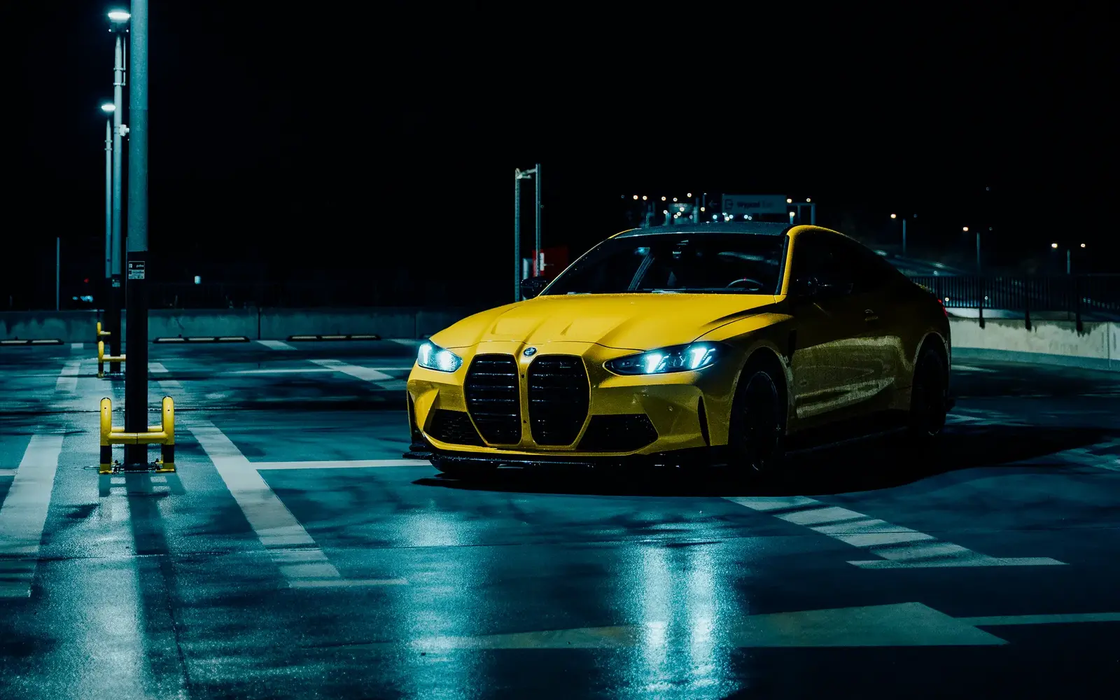 BMW M4 Competition nocą, Ferrum Cars