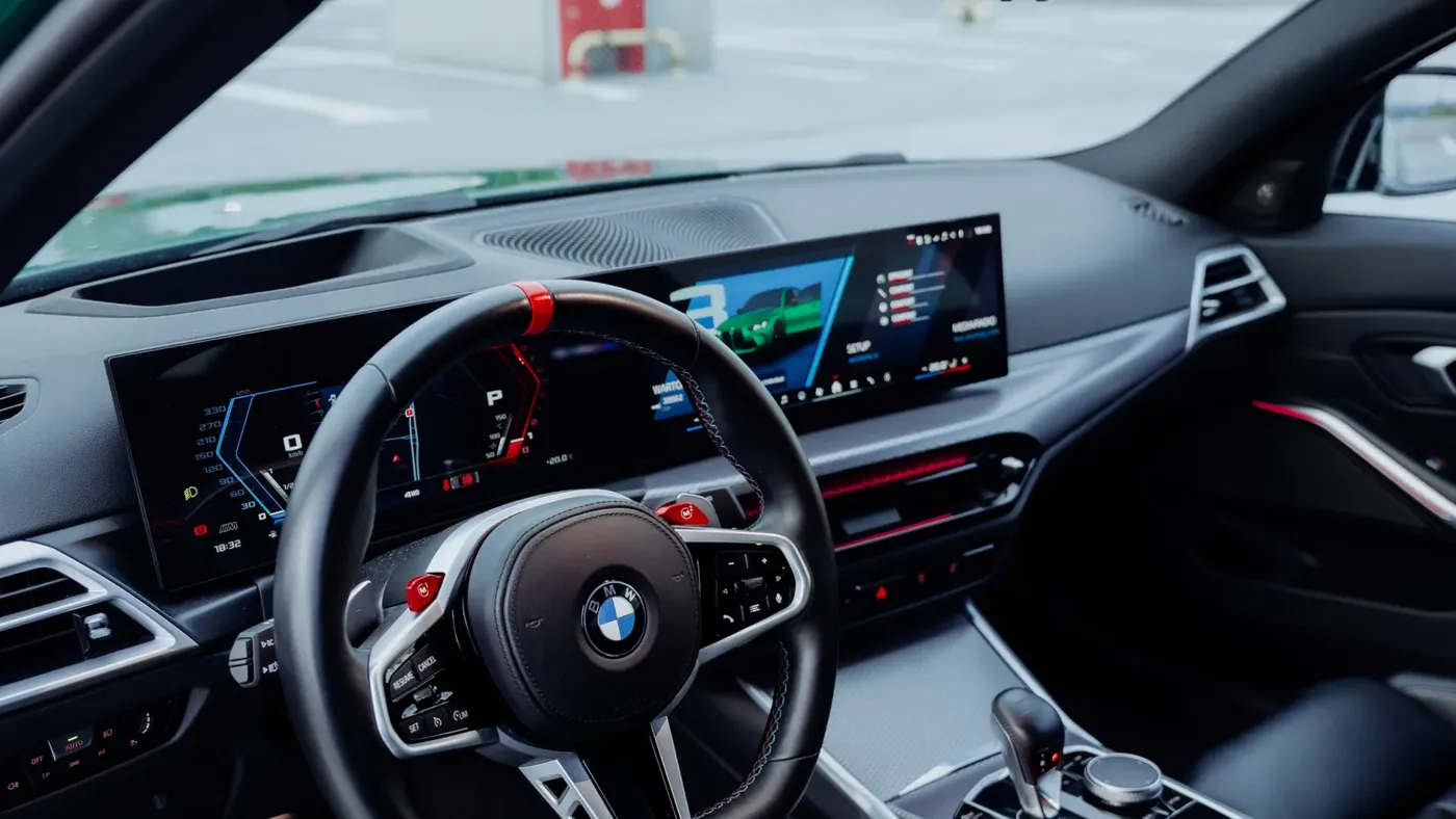 Wnętrze BMW M3 Competition, kierownica M